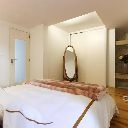 Apartament Charming And Stylish Downtown In Xix Century Building Lizbona