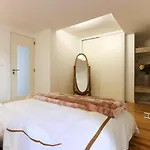 Διαμέρισμα Charming And Stylish Downtown In Xix Century Building Lisboa