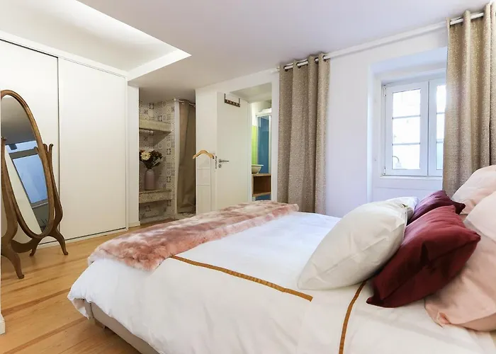 Charming And Stylish Downtown In Xix Century Building * Lisboa
