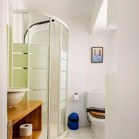 Appartement Charming And Stylish Downtown In Xix Century Building