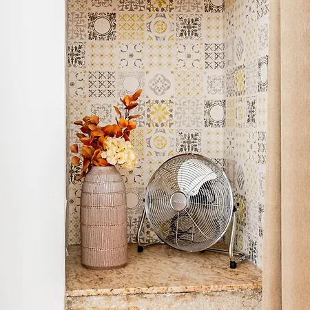 Appartement Charming And Stylish Downtown In Xix Century Building Lissabon