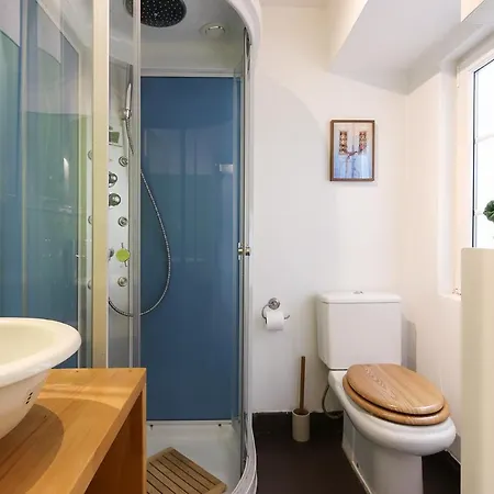 Charming And Stylish Downtown In Xix Century Building * ליסבון
