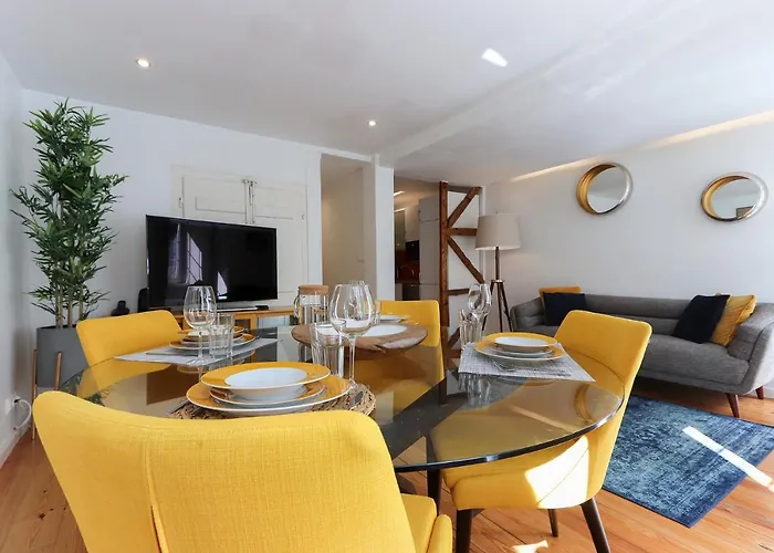 Charming And Stylish Downtown In Xix Century Building *